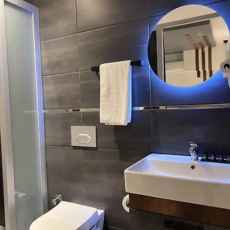 Womco Butik * Estambul