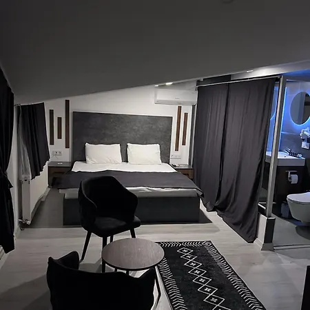 Womco Butik Hotel *
